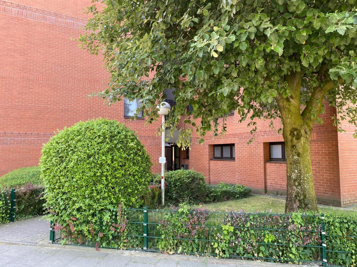 Schoene Wohnung Mit Rheinblick/Duesseldorf/Neuss/Messe Eksteriør bilde